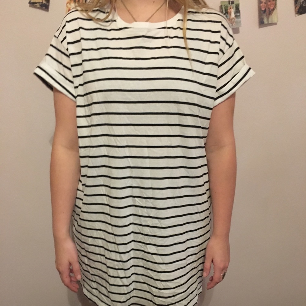 H&M stripped shift dress